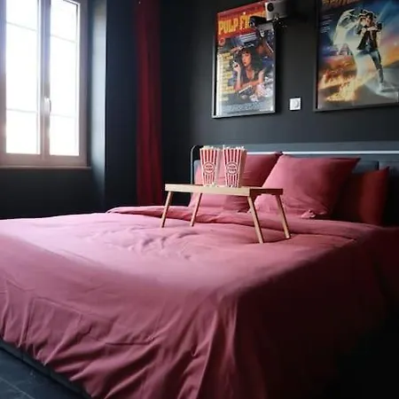 Le Cine-Nid Apartment Moulins  Exterior photo
